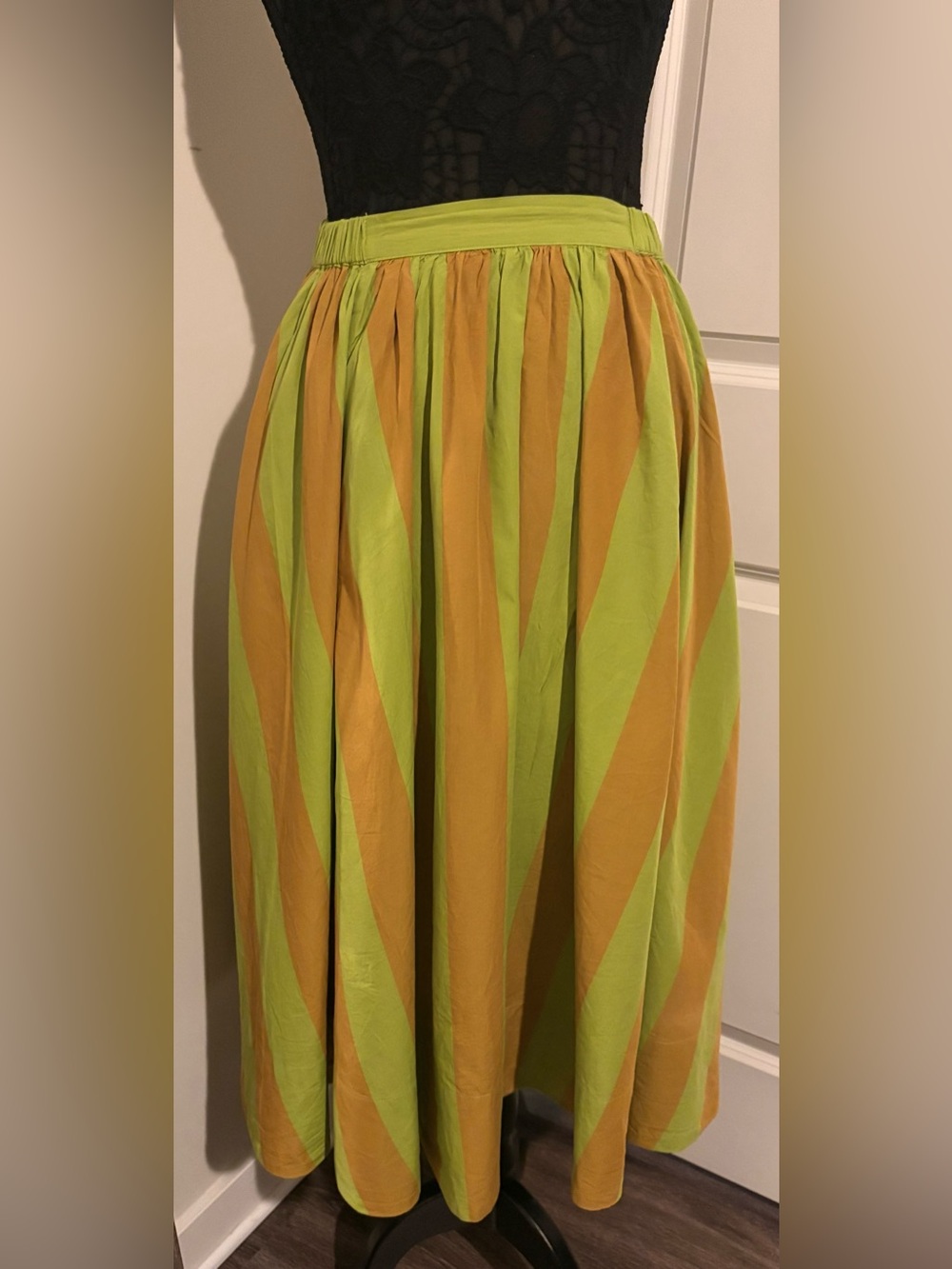 Free People Green and Mustard Lowen Stripe Cotton Midi Skirt Size XS NWT’S